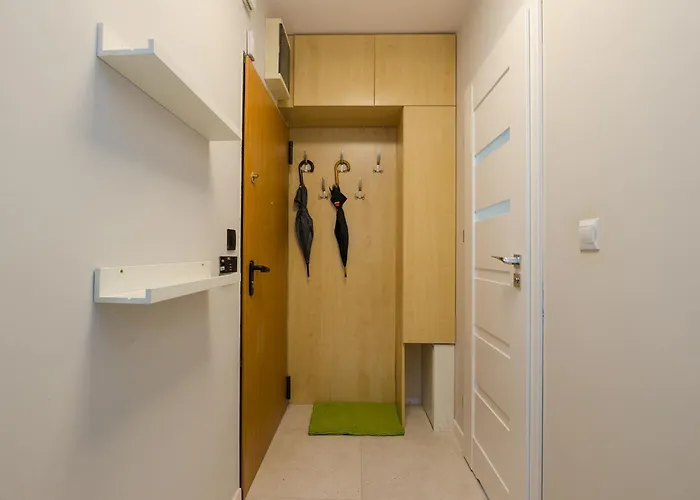 Shortstaypoland Aleja Stanow Zjednoczonych דירה ורשה