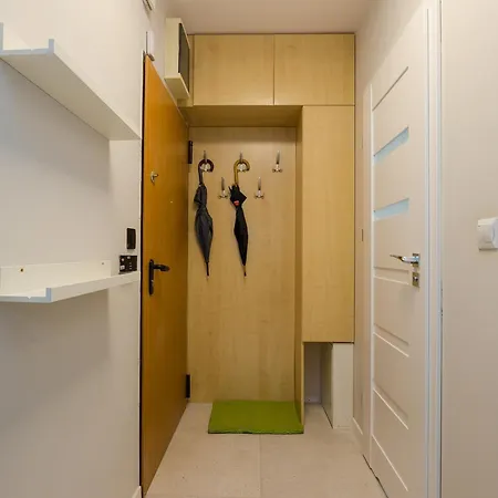 Shortstaypoland Aleja Stanow Zjednoczonych Apartament Warszawa